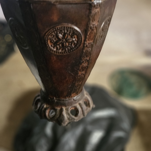 Brown Baroque-Style Vase with Metal Accents - Picture 8 of 8